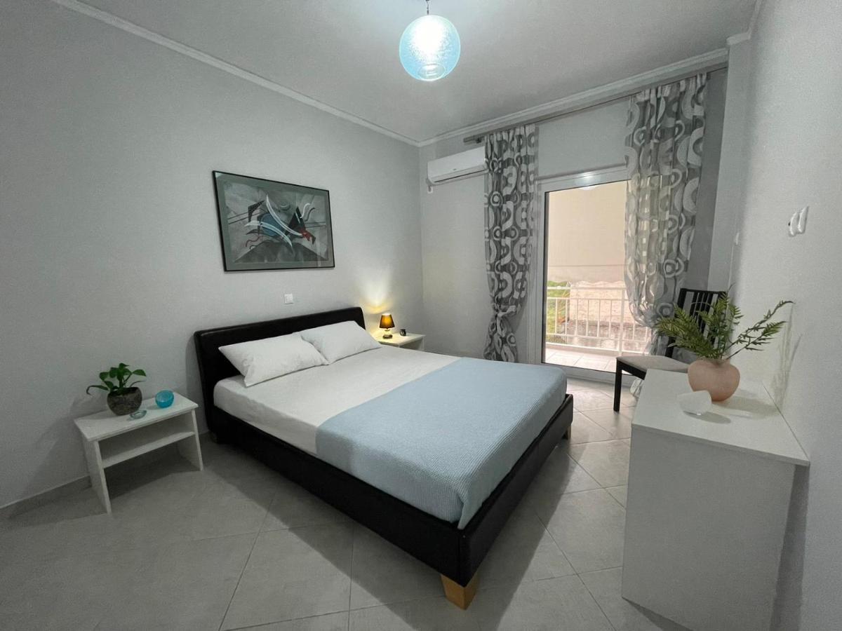 Cozy Apartment In Nea Palatia-Oropos Zewnętrze zdjęcie