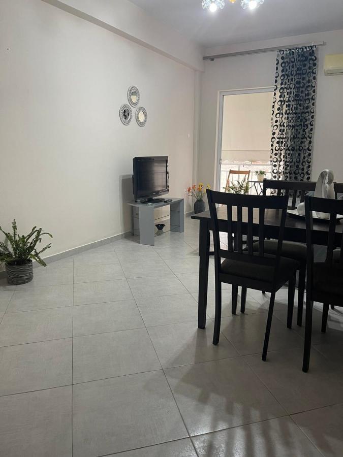 Cozy Apartment In Nea Palatia-Oropos Zewnętrze zdjęcie