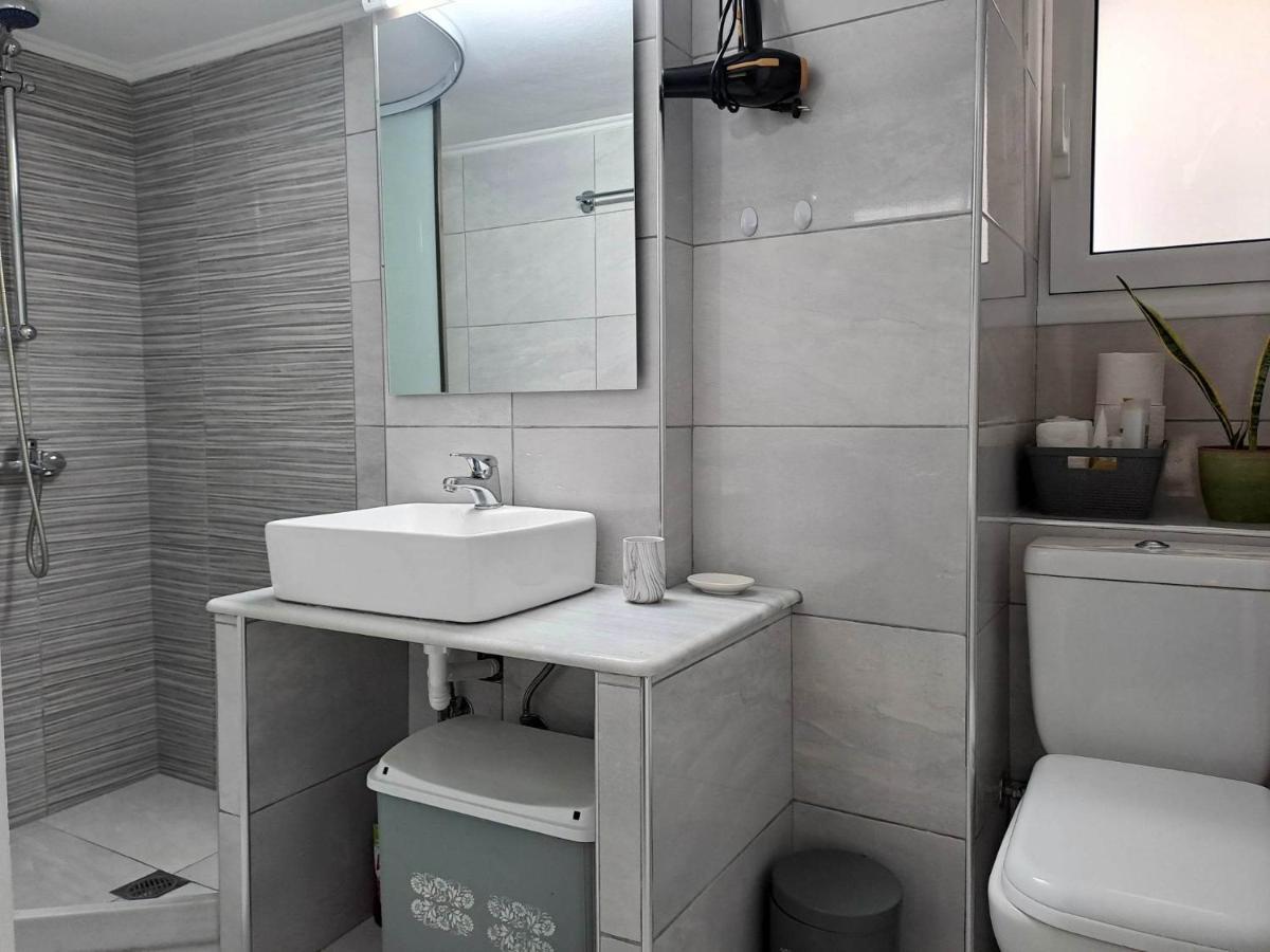 Cozy Apartment In Nea Palatia-Oropos Zewnętrze zdjęcie